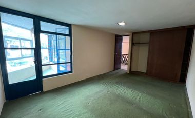 Hermosa casa con local para INVERSION en venta sobre Blvrd 5 de mayo Huexotitla