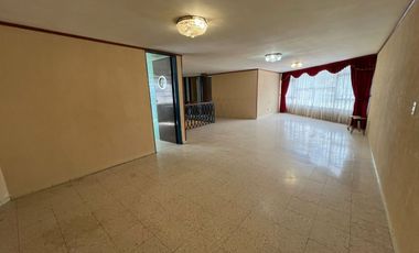 Hermosa casa con local para INVERSION en venta sobre Blvrd 5 de mayo Huexotitla