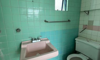 Hermosa casa con local para INVERSION en venta sobre Blvrd 5 de mayo Huexotitla