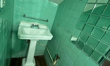 Hermosa casa con local para INVERSION en venta sobre Blvrd 5 de mayo Huexotitla