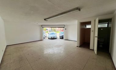 Hermosa casa con local para INVERSION en venta sobre Blvrd 5 de mayo Huexotitla