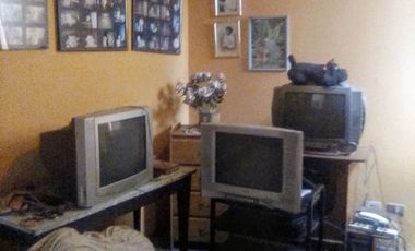 ¡CASA EN URB. JAVIER PRADO!