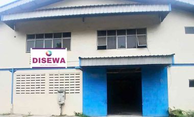 Di sewa gudang bagus siap pakai lokasi strategis dekat exit tol Cikarang Timur dan cikarang barat luas tanah 1142 m2 luas bangunan 941 m2 akses kontainer 40 feet di Cikarang Utara