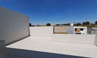 CASA NUEVA DE 3 RECÁMARAS CON JARDÍN EN FRACCIONAMIENTO DE CUAUTLANCINGO