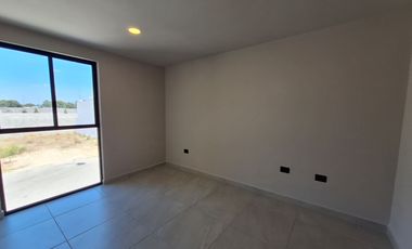 CASA NUEVA DE 3 RECÁMARAS CON JARDÍN EN FRACCIONAMIENTO DE CUAUTLANCINGO