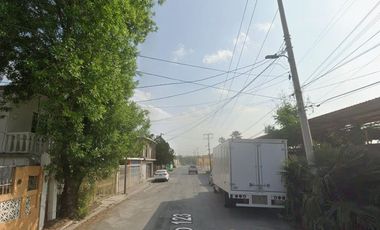 !!! ATENCION INVERSIONISTAS !!!  CASA EN REMATE BANCARIO, CON POSESION, ENTREGA INMEDIATA, NUEVO LAREDO, TAMAULIPAS !!!