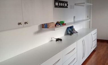 CASA EN RENTA EN FRACCIONAMIENTO A UN COSTADO DE LA CASETA DE LA ATLIXCAYOTL SEMI AMUEBLADA Y SIN MUEBLES