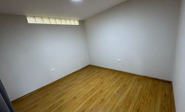 Casa en venta sector alma lojana puengasi dentro de conjunto
