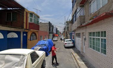 CASA EN VENTA TRATO DIRECTO CON EL BANCO NO SE ACEPTAN CREDITOS