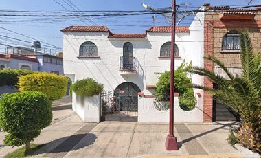 Casa en Rómulo Escobar en colonia  Industrial, EN REMATE BANCARIO SUPER OPORTUNIDAD!