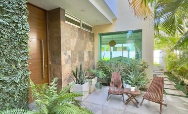 Casa Moderna con 4 Recámaras y Jacuzzi Privado en Exclusivo Desarrollo en Riviera Nayarit