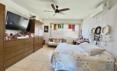 Casa Moderna con 4 Recámaras y Jacuzzi Privado en Exclusivo Desarrollo en Riviera Nayarit