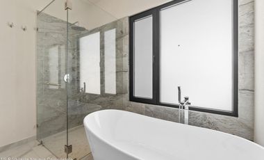 Residencia de Lujo con Alberca y Jardín Privado en Los Tigres, Nuevo Vallarta