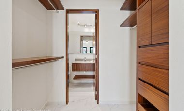 Residencia de Lujo con Alberca y Jardín Privado en Los Tigres, Nuevo Vallarta