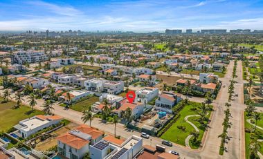 Residencia de Lujo con Alberca y Jardín Privado en Los Tigres, Nuevo Vallarta