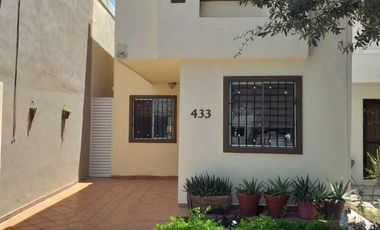 Casa Recién Remodelada en Bosques del Poniente Santa Catarina