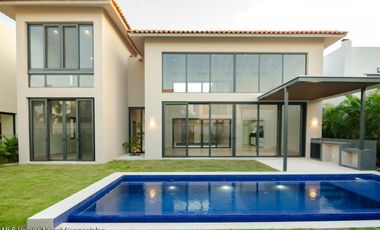 Residencia de Lujo Cerca de La Playa y con Alberca Privada en Los Tigres - Nuevo Vallarta