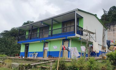 EN VENTA LOTE DE 49.000 SOBRE LA VARIANTE LA ROMELIA EL POLLO