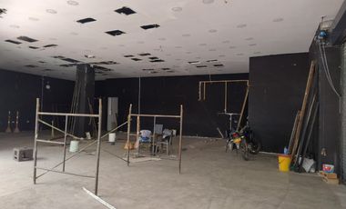 LOCAL COMERCIAL  EN EL GRAN LIMONAR