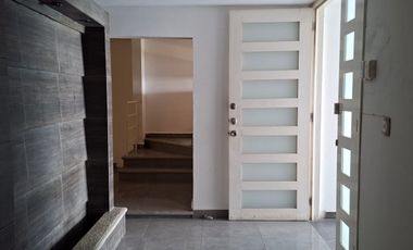 CASA EN RENTA, 5 RECS, PARA OFICINA O CASA HABITACION, TERAN, TUXTLA GTZ, CHIAPAS