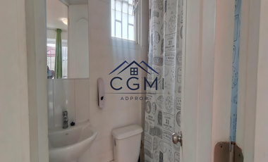 Casa De 2 Pisos Barrio Tranquilo Frente A Plaza con Juego