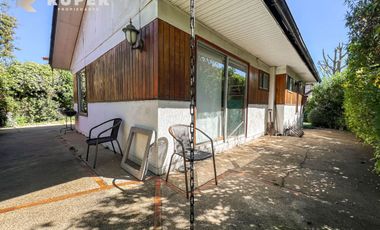 JARDIN DEL MAR. CASA AMPLIA EN PASAJE SEGURO RESIDENCIAL