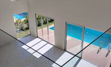 Residencia Nueva con Alberca Privada y Diseño Moderno en Los Tigres Residencial