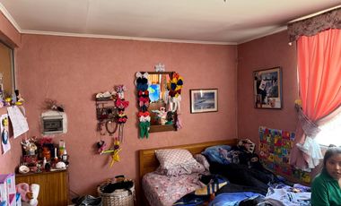 EXCELENTE CASA CECTOR CÉNTRICO DE LA CIUDAD