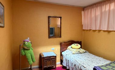 EXCELENTE CASA CECTOR CÉNTRICO DE LA CIUDAD