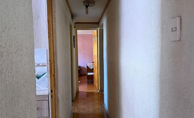 EXCELENTE CASA CECTOR CÉNTRICO DE LA CIUDAD