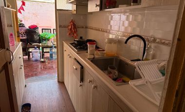 EXCELENTE CASA CECTOR CÉNTRICO DE LA CIUDAD