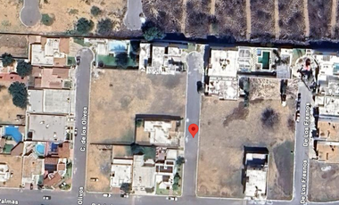 Hermosa casa ubicada en C. De Los Ceresos, Residencial Longoria, 88277 Nuevo Laredo, Tamps.