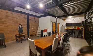 CASA EN VENTA, CAMPESTRE ESTILO INDUSTRIAL, A 15 MIN CARRETERA A COITA, TUXTLA GTZ