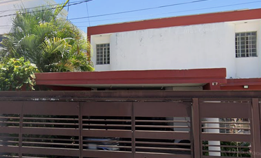 CASA A LA VENTA EN LOS PINOS, MERIDA, YUCATAN, REMATE