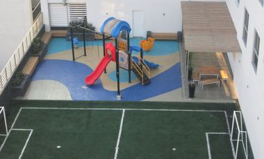 Apartamento de 4 habitaciones 5 baños en Pozos Colorados Frente al Mar.