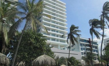 Apartamento de 4 habitaciones 5 baños en Pozos Colorados Frente al Mar.