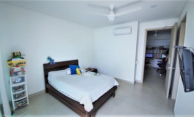 Apartamento de 4 habitaciones 5 baños en Pozos Colorados Frente al Mar.