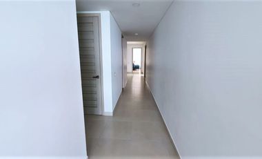 Apartamento de 4 habitaciones 5 baños en Pozos Colorados Frente al Mar.