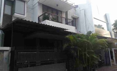 Rumah Asri di Jl Berlian IV Meruya Kembangan Jakarta Barat