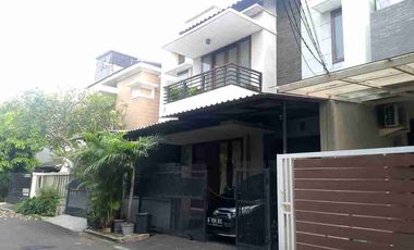 Rumah Asri di Jl Berlian IV Meruya Kembangan Jakarta Barat