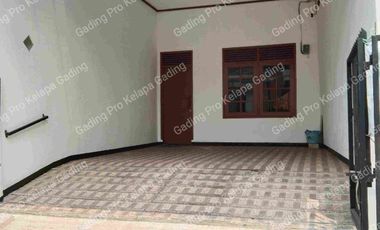 disewakan rumah bagus area pulomas 2lt tenang dlm kompleks row 2 mobil