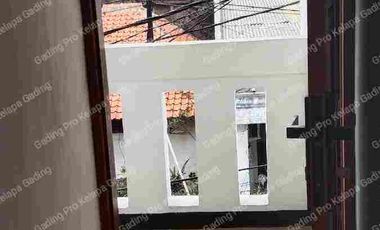 disewakan rumah bagus area pulomas 2lt tenang dlm kompleks row 2 mobil