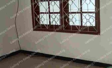 disewakan rumah bagus area pulomas 2lt tenang dlm kompleks row 2 mobil