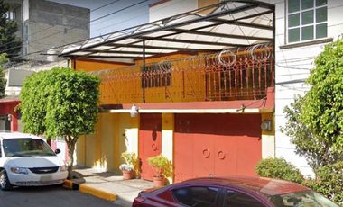 CASA EN REMATE GUSTAVO A MADERO