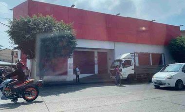 arriendo de local sector Urdesingue Facso con doble impacto  esquinero a doble cerca de Urdesa, Miraflores, Mapasingue