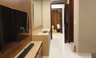 Disewakan Town House di Apartemen Puri Mansion Luas 142 m2 Full Furnish Mewah Cakep Bagus dan Murah