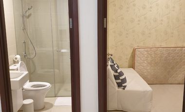 Disewakan Town House di Apartemen Puri Mansion Luas 142 m2 Full Furnish Mewah Cakep Bagus dan Murah