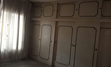 CASA VENTA EN ESQUINA RIO CHURUBUSCO COMO TERRENO , SECTOR POPULAR, IZTAPALAPA.