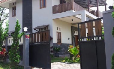 Premium Villa for Sale in Kota Batu, 1000 sqm Freehold, Near BALOGA & Museum Angkut