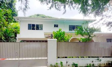 2-Storey 4BR Home FOR LEASE with Pool & Garden in Dasmariñas Village, Makati